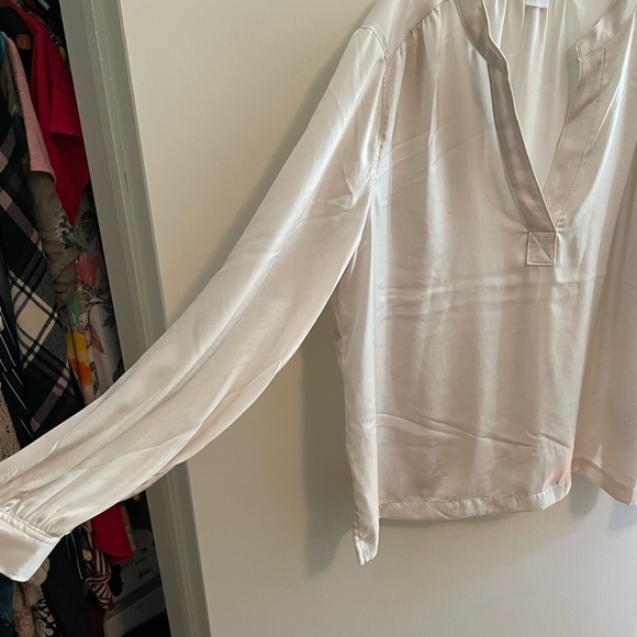 Gap Blouse - Picture 2 of 6